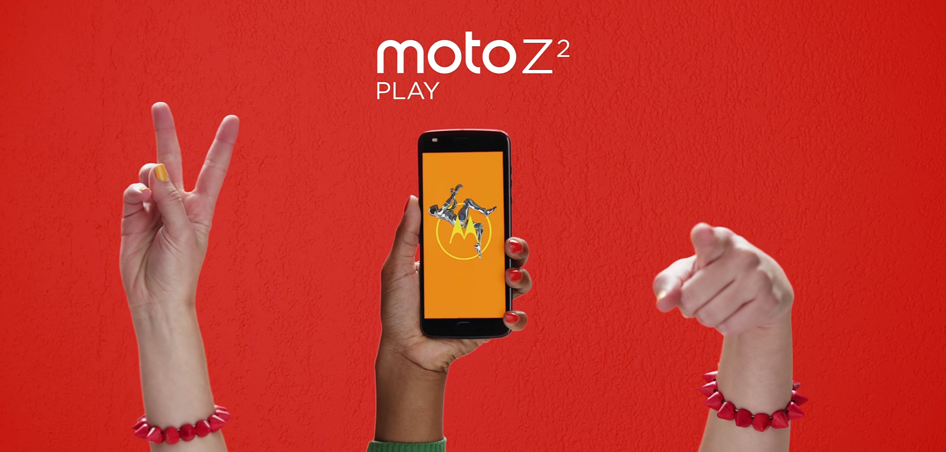 Moto Z2 Play ra mắt: Mỏng 5.5mm, pin 3000mAh, vẫn có phụ kiện Moto Mods