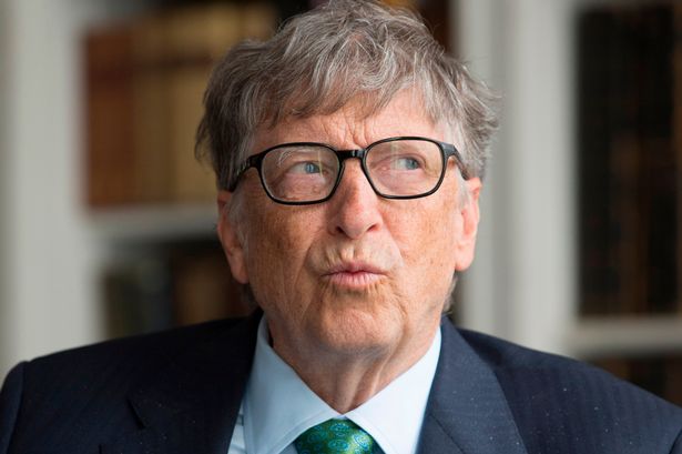 Đến nhà sáng lập Microsoft Bill Gates cũng phải từ bỏ Windows Mobile và chuyển qua hệ điều hành Android