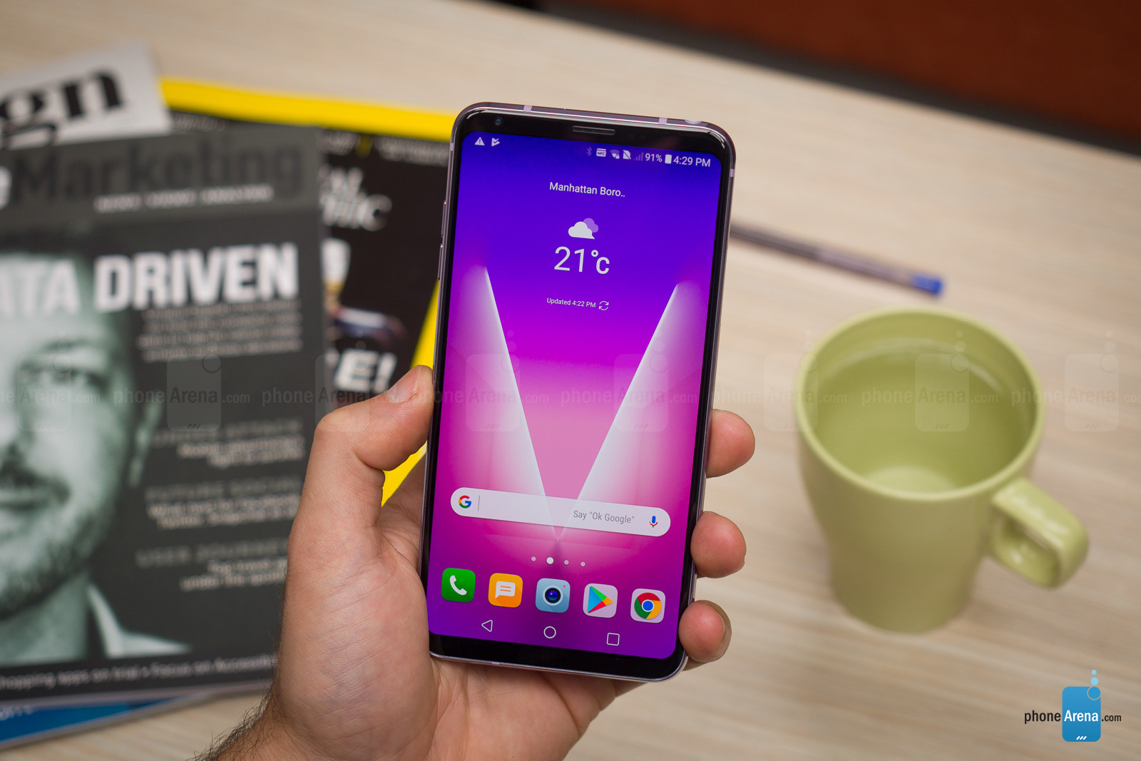 LG V30, sản phẩm thuộc phân khúc cao cấp mới nhất của hãng