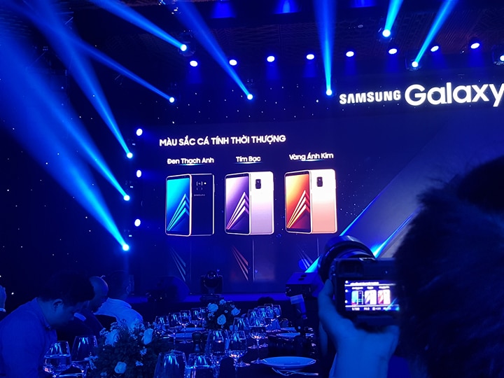 Galaxy A8 / A8+ (2018) chính thức ra mắt tại Việt Nam, giá từ 11 triệu đồng