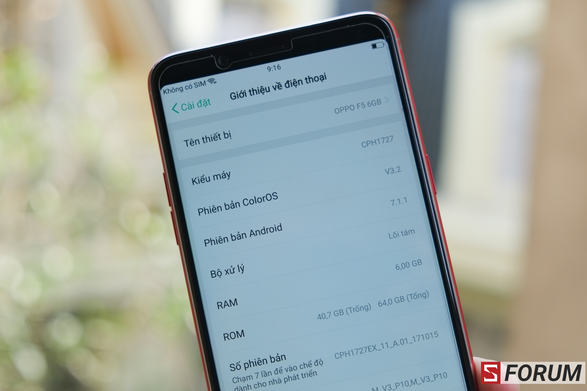 Trên tay Oppo F5 6GB RED: Sắc màu cho mùa lễ hội