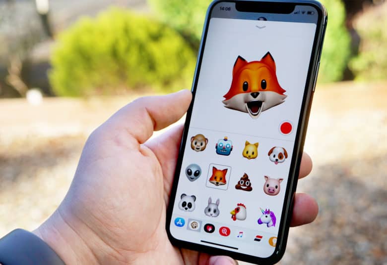 Phil Schiller: Nhận diện khuôn mặt trên Android chỉ là "vớ vẩn"
