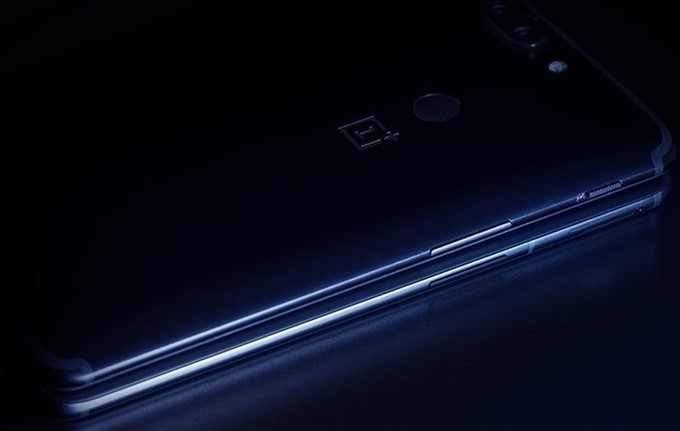 OnePlus 6 sẽ được ra mắt trong vài tuần tới