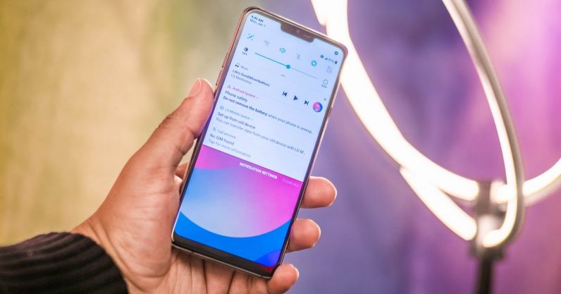 Sforum - Trang thÃ´ng tin cÃ´ng nghá» má»i nháº¥t LG-G7-ThinQ-2-of-7-796x417 TrÃªn tay LG G7 ThinQ: MÃ n hÃ¬nh 