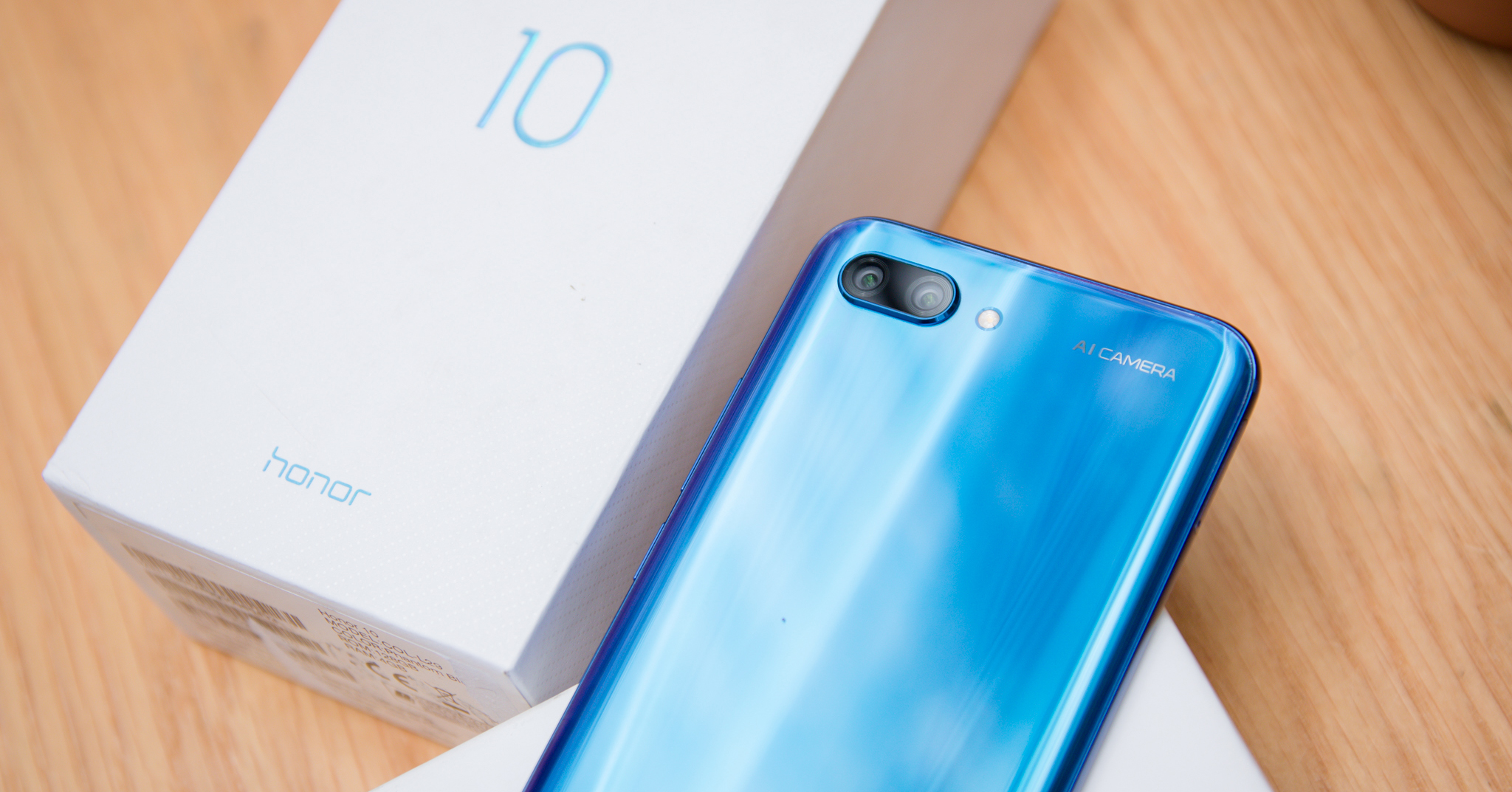 Honor 10 - Món hời không thể bỏ qua trong tầm giá?