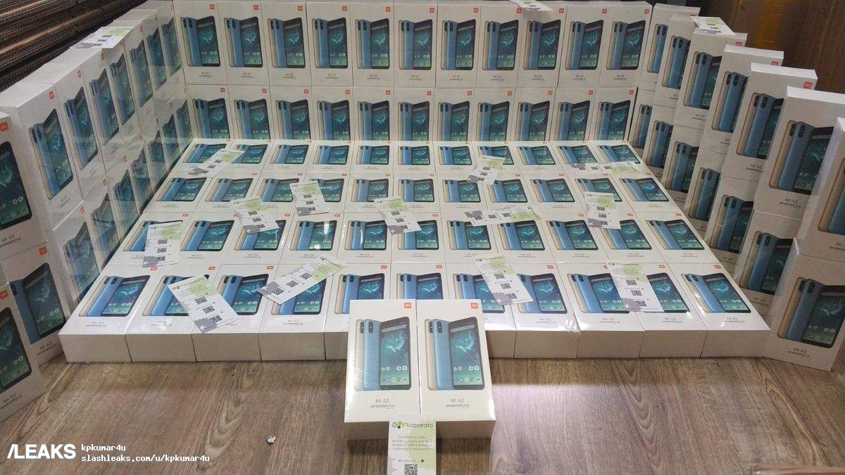 Vỏ hộp của rất nhiều chiếc Mi A2 Lite lộ diện trên mạng