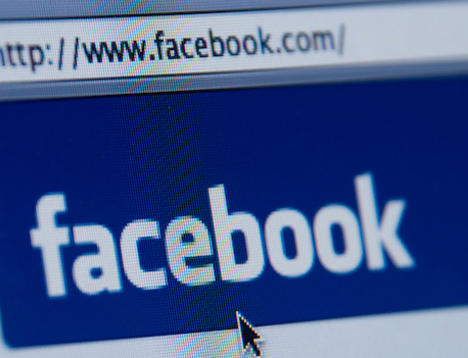 Facebook sập trong 3 phút khiến cư dân mạng "đứng ngồi không yên"