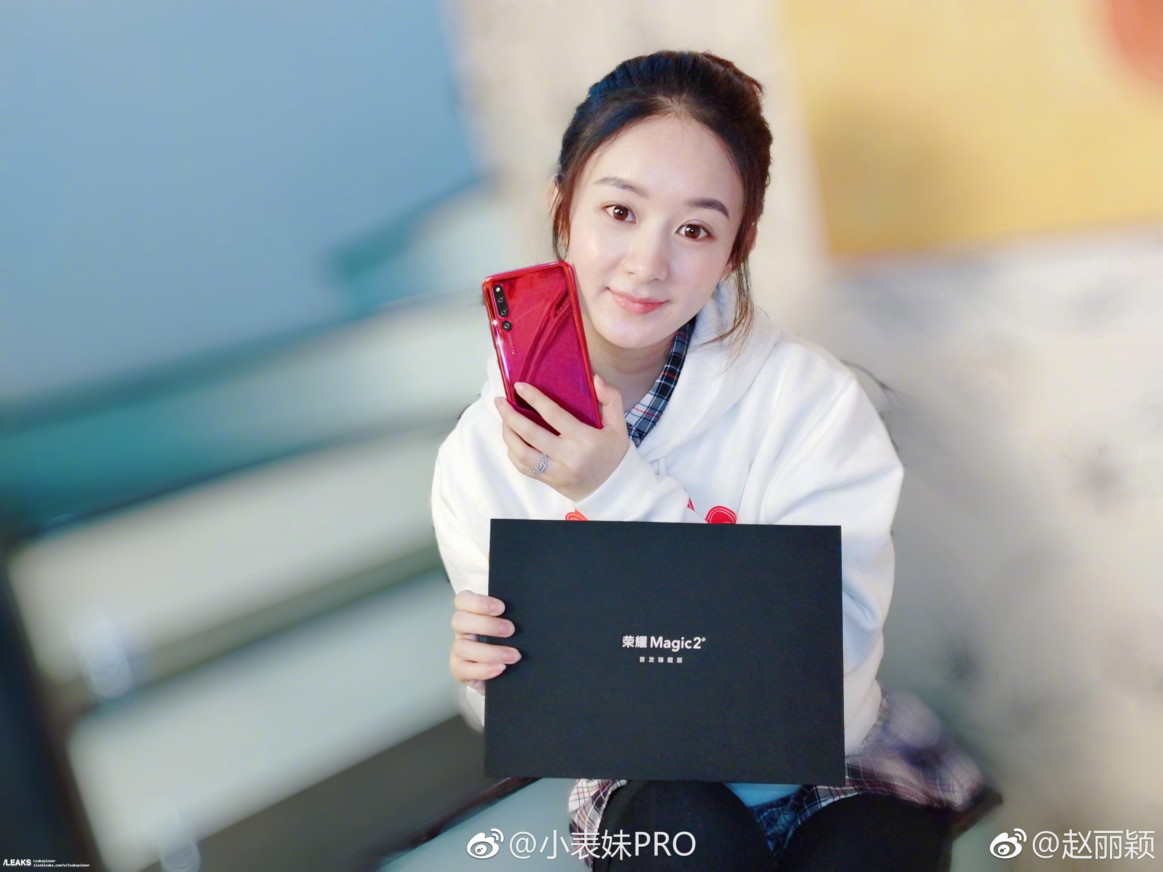 Mặt lưng của Magic 2 cũng sẽ được trang bị tới 3 camera chính