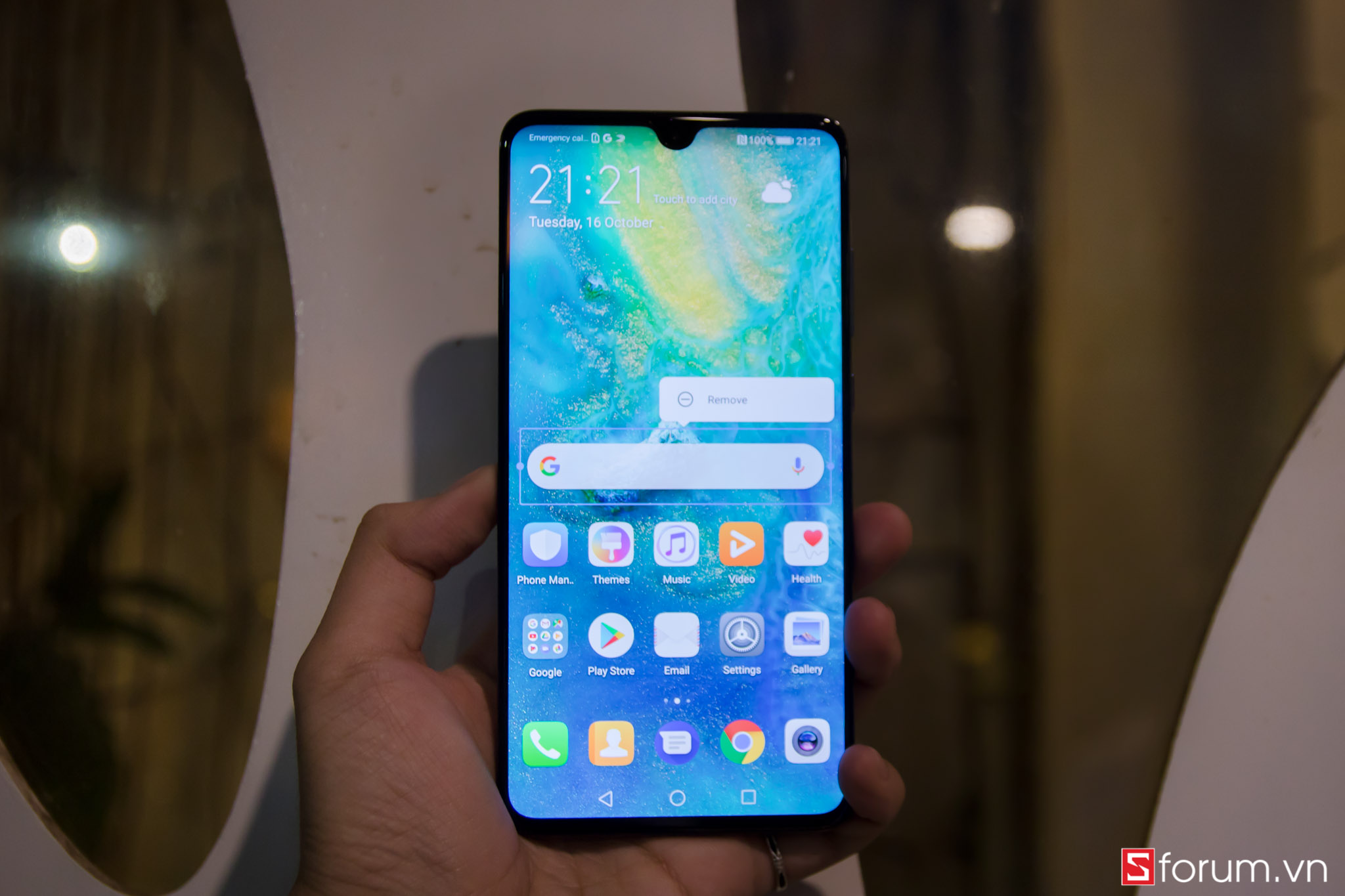 Sforum - Trang thÃ´ng tin cÃ´ng nghá» má»i nháº¥t IMG_0014 TrÃªn tay Huawei Mate 20 vÃ  Mate 20 Pro táº¡i VN: Cáº£m biáº¿n khuÃ´n máº·t 3D, cá»¥m 3 camera, vÃ¢n tay nhÃºng dÆ°á»i mÃ n hÃ¬nh 