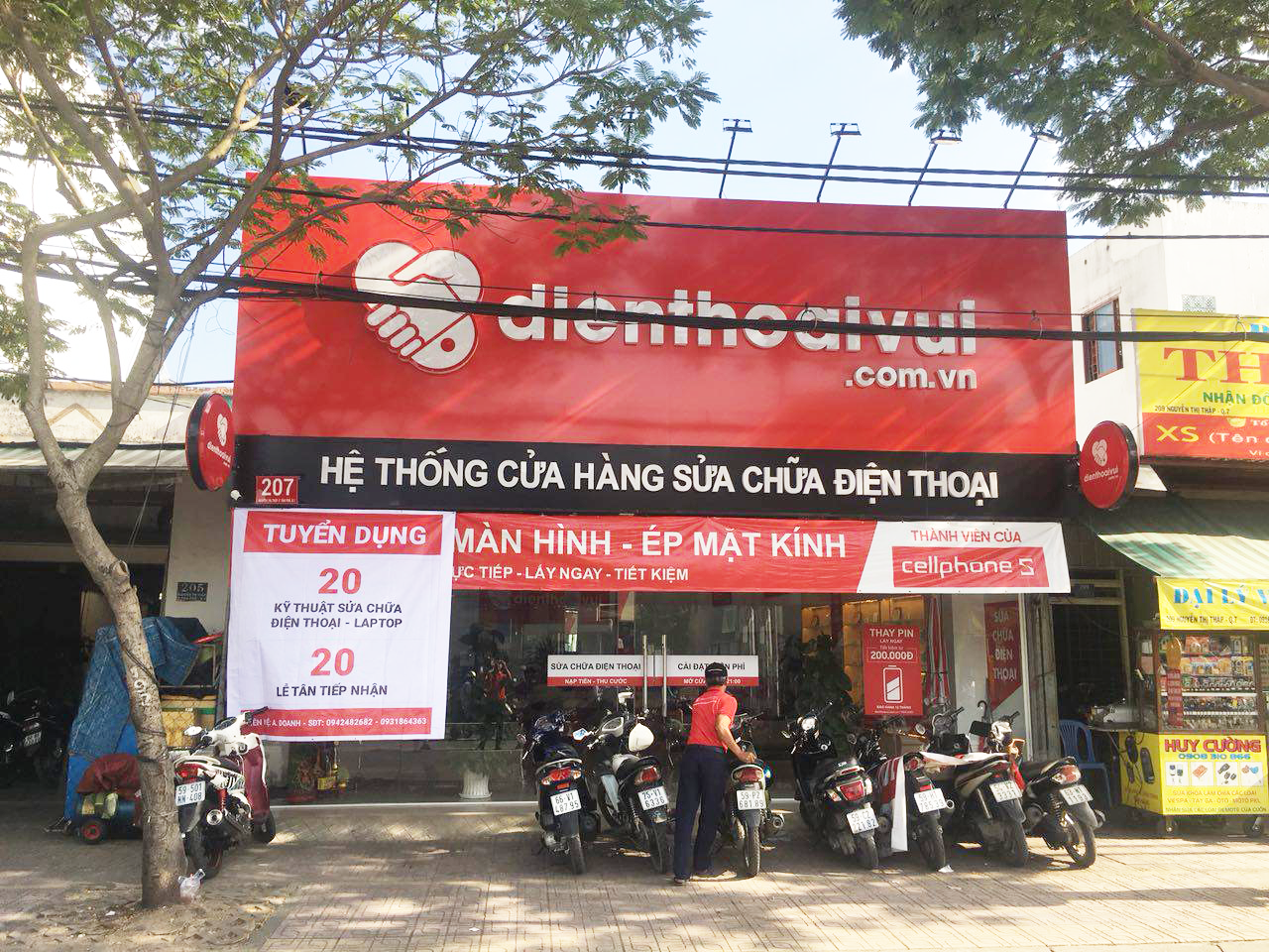 Tuyển dụng NHÂN VIÊN TIẾP ĐÓN tại CELLPHONES và ĐIỆN THOẠI VUI