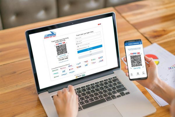 Hiện tại bạn đã có thể thanh toán vé tàu online.