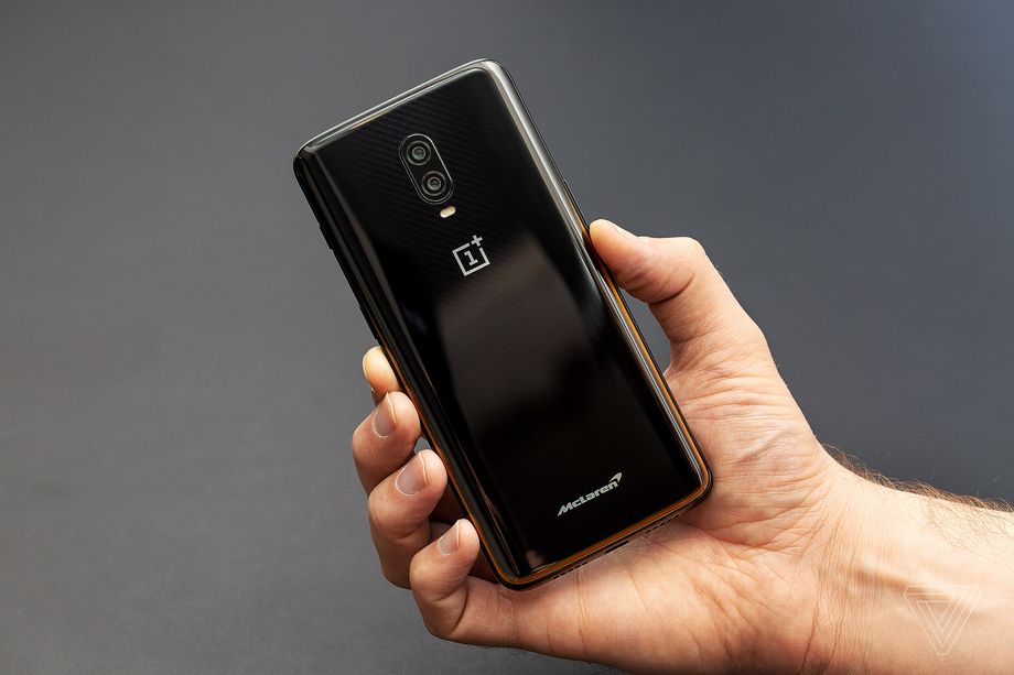 OnePlus 6T McLaren Edition ra mắt: RAM 10GB, sạc pin siêu nhanh 20 phút được 50%