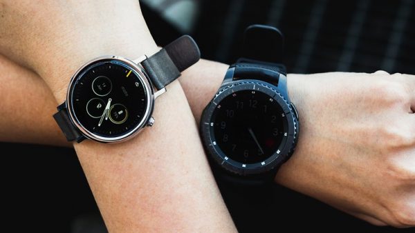 Khôi phục cài đặt gốc đối với phiên bản đồng hồ Android Wear trên 1.5.