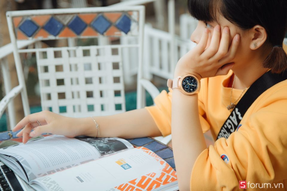 Tiết kiệm pin Galaxy Watch: Chỉ hiện những thông báo quan trọng.