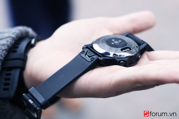Bảo quản dây đeo cao su Smartwatch.