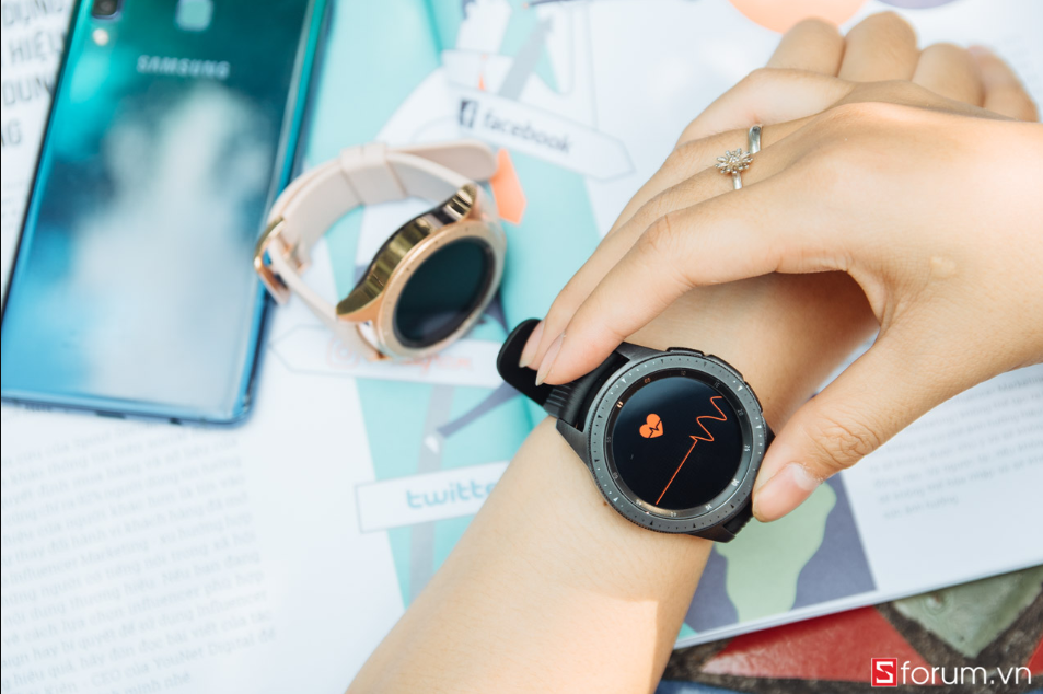 Sforum - Trang thông tin công nghệ mới nhất khuyen-mai-Galaxy-Watch-1 Tết sắm Galaxy Watch, nhận ưu đãi nhiều hết nấc! 