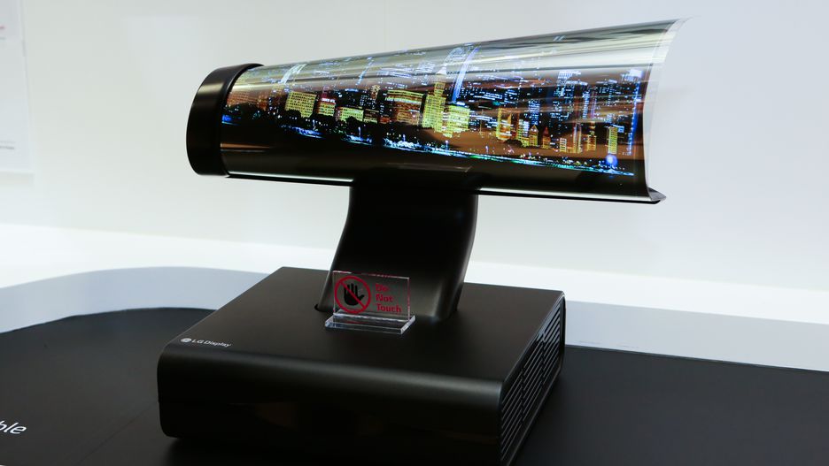 Nguyên mẫu smartphone màn hình cuộn của LG