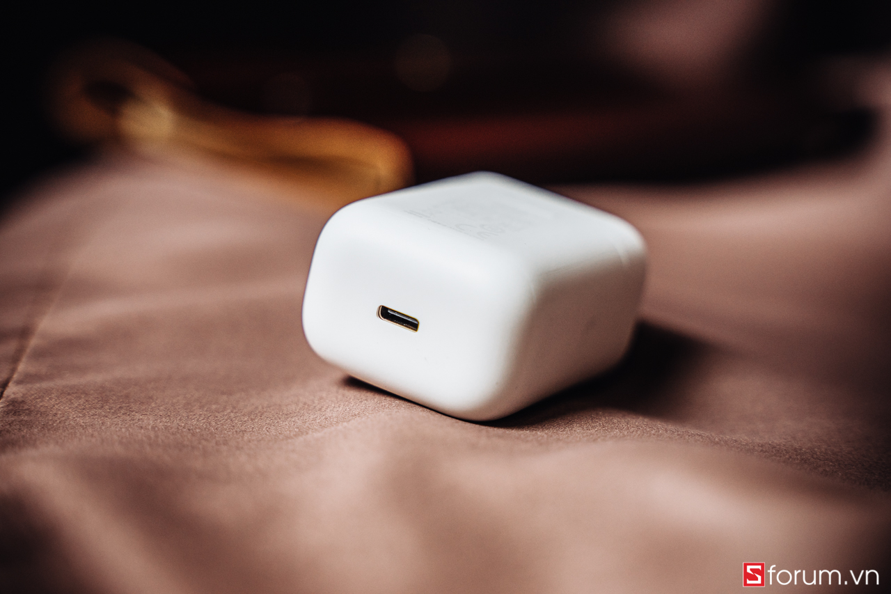 Sforum - Trang thÃ´ng tin cÃ´ng nghá» má»i nháº¥t DSC0540 TrÃªn tay Xiaomi AirDots Pro: AirPods phiÃªn báº£n giÃ¡ chá» báº±ng 1/3, cÃ³ cáº£ cáº£m á»©ng vÃ  chá»ng á»n chá»§ Äá»ng xá»n hÆ¡n báº£n gá»c 