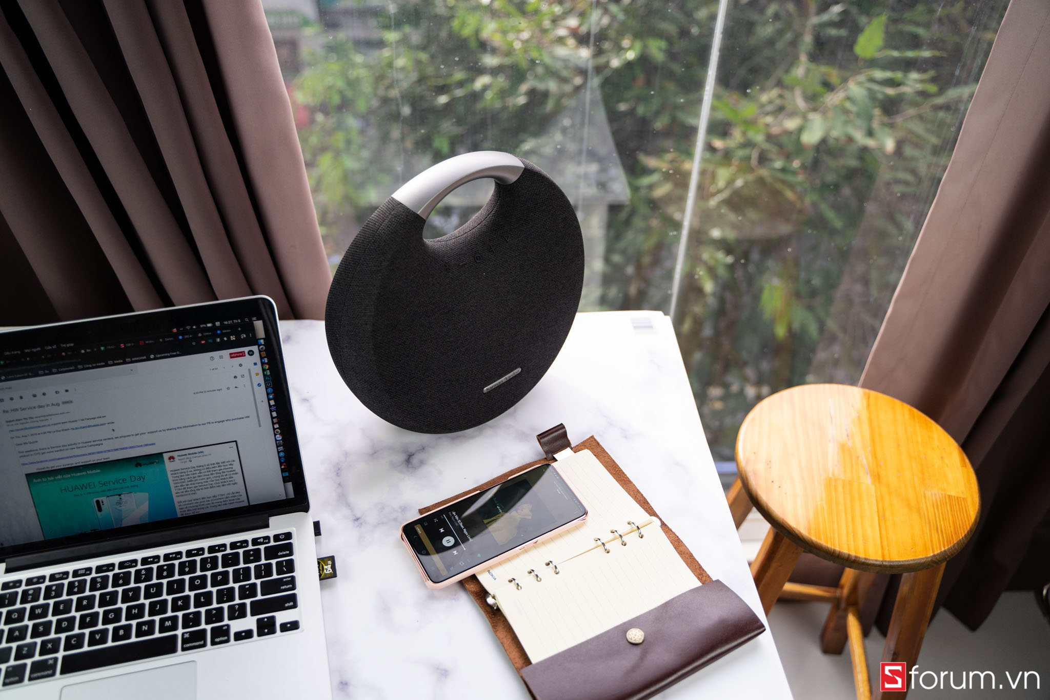 Sforum - Trang thông tin công nghệ mới nhất tren-tay-harman-kardon-onyx-studio-5-15 Trên tay Onyx Studio 5: Quà tặng 