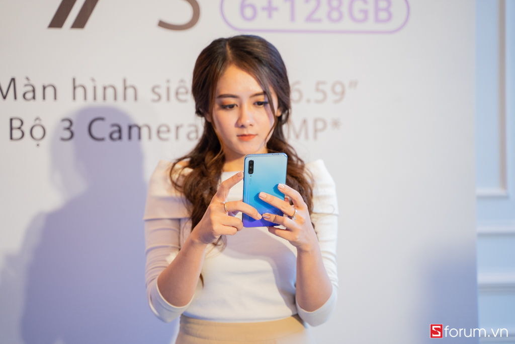 Sforum - Trang thông tin công nghệ mới nhất Huawei-Freebuds3-Y9s-10 Huawei ra mắt bộ đôi FreeBuds 3 và Huawei Y9s tại Việt Nam với đầy đủ dịch vụ Google 