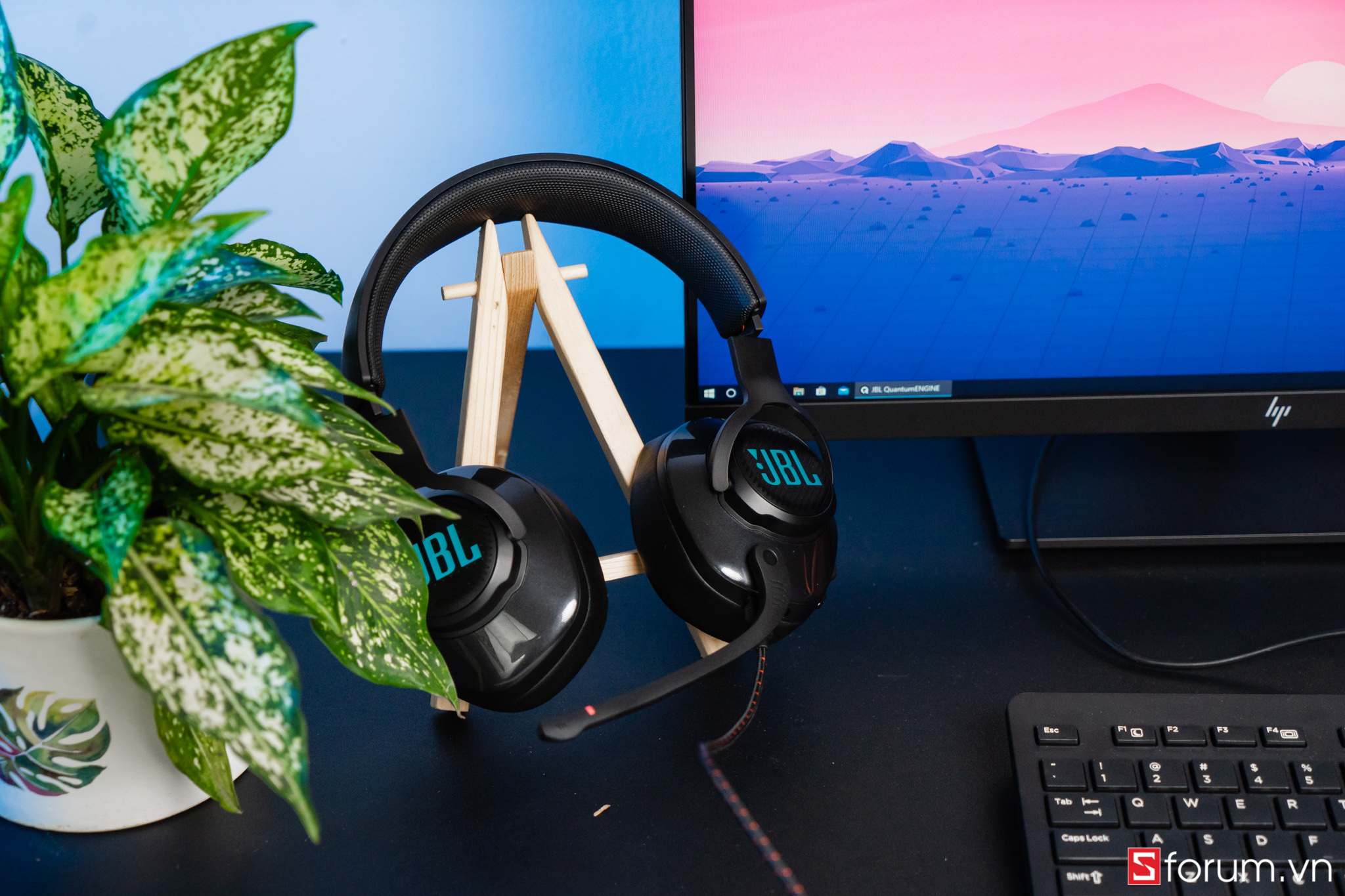 Đánh giá JBL Quantum 400 JBL đã nghiêm túc với thị trường tai nghe gaming?