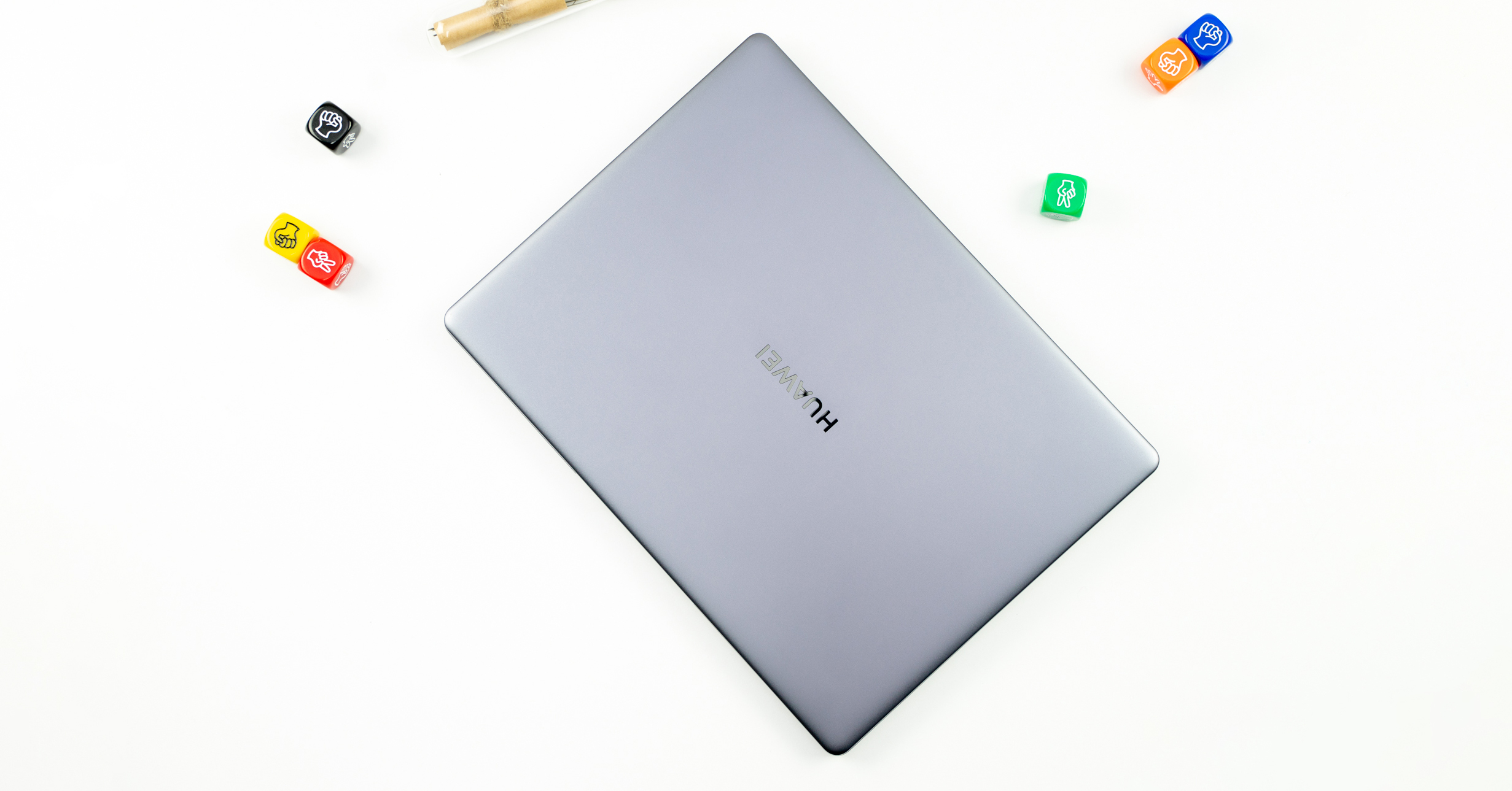Trên tay Huawei Matebook 13: Đây chính là đối thủ của Macbook Air?