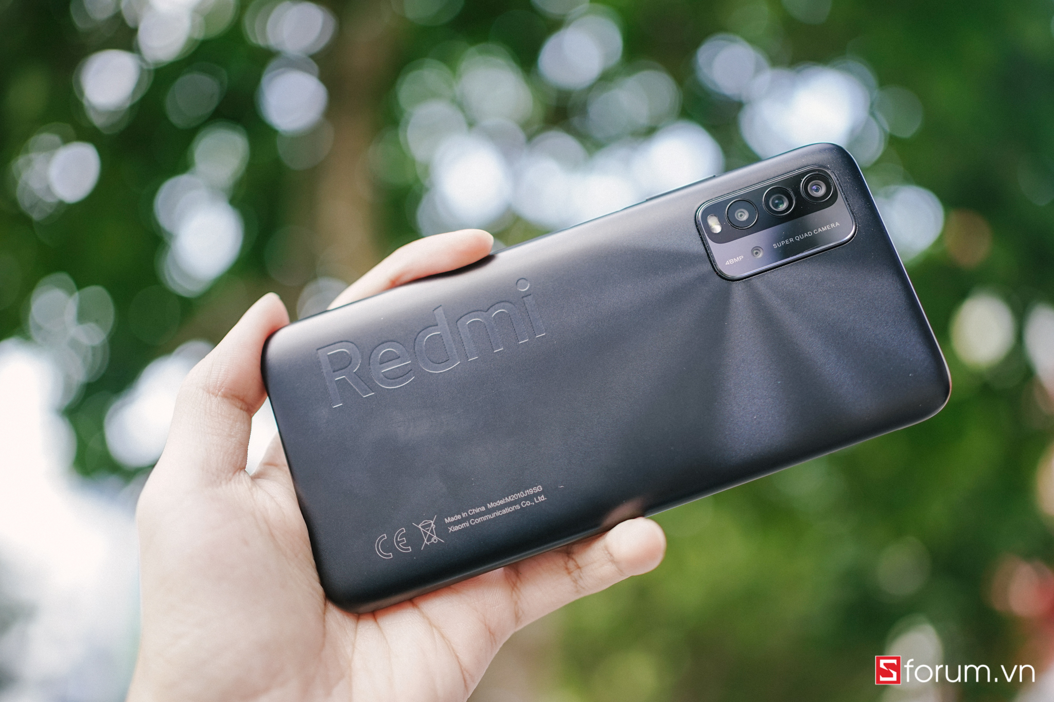 Sforum - Trang thông tin công nghệ mới nhất DSC08988 Trên tay Redmi 9T: Phiên bản đổi tên của POCO M3, nâng cấp camera, pin khủng 6000mAh, giá chỉ 4 triệu đồng 