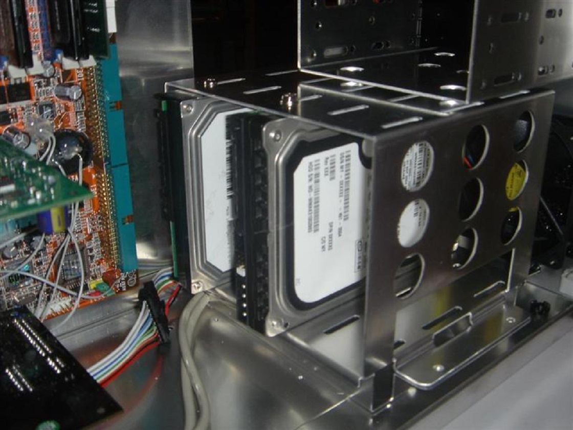 HDD trong máy tính