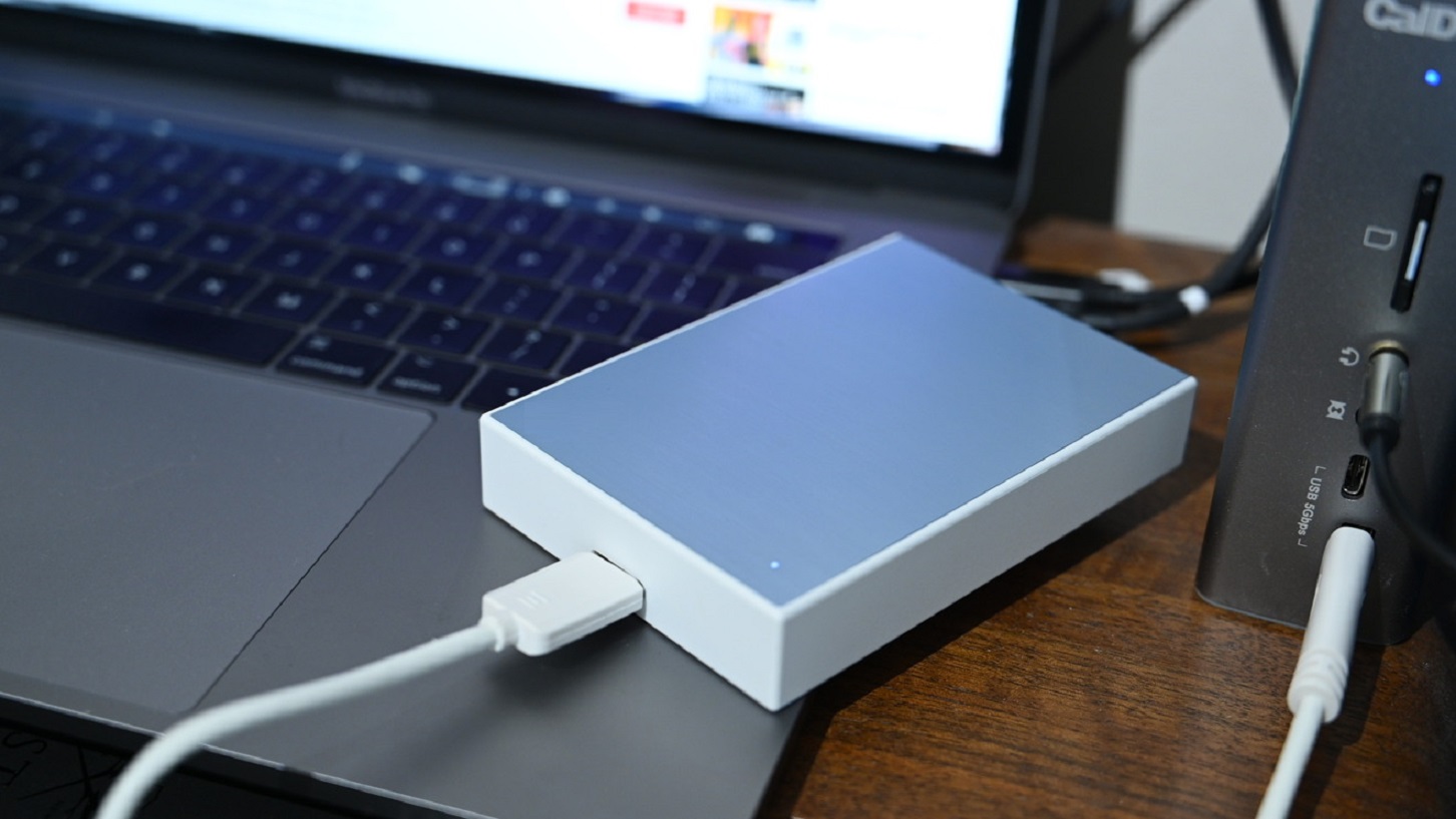 Storage backup
