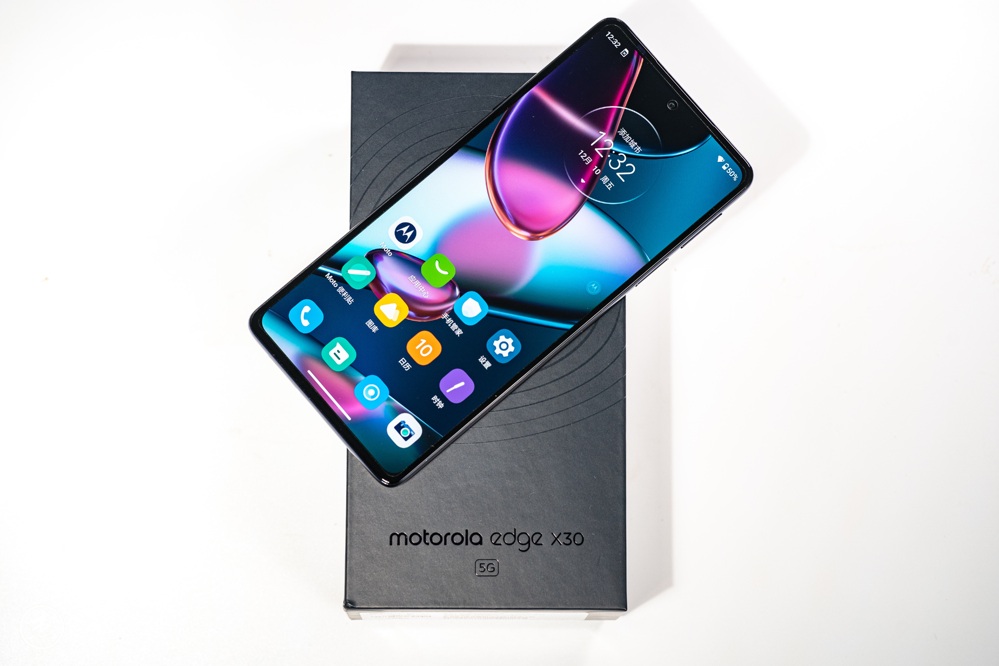 Sforum - Trang thông tin công nghệ mới nhất 005BTeC7ly1gx8p44eqjfj34mo334u10 Trên tay Motorola Edge X30: Smartphone đầu tiên trên thế giới dùng chip Snapdragon 8 Gen 1, giá chỉ 11 triệu đồng 