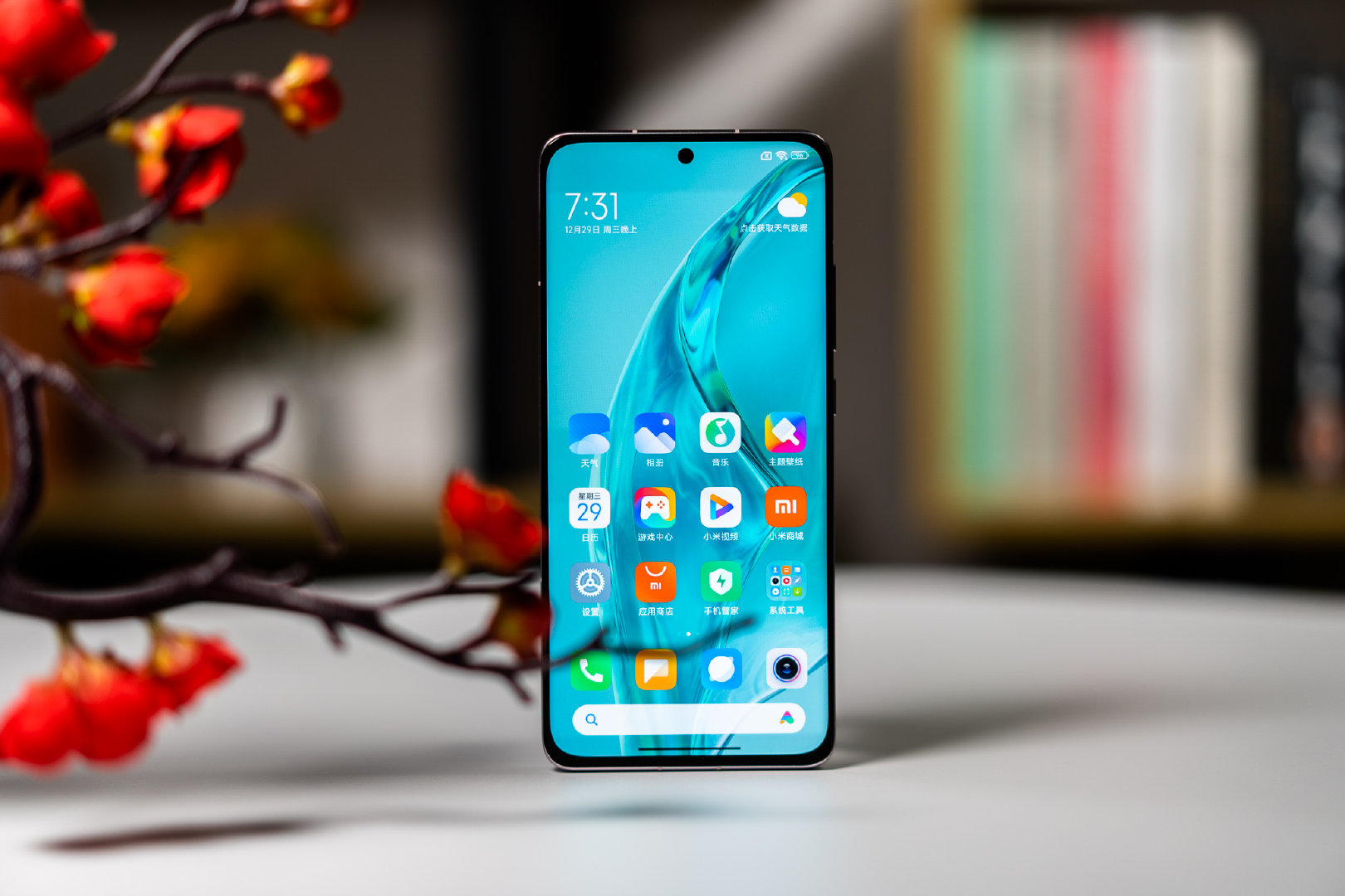 Trên tay Xiaomi 12X: Thiết kế nhỏ gọn cầm một tay thoải mái, Snapdragon 870  "mát mẻ", sạc nhanh 67W, giá chỉ từ 11.5 triệu đồng | Sforum