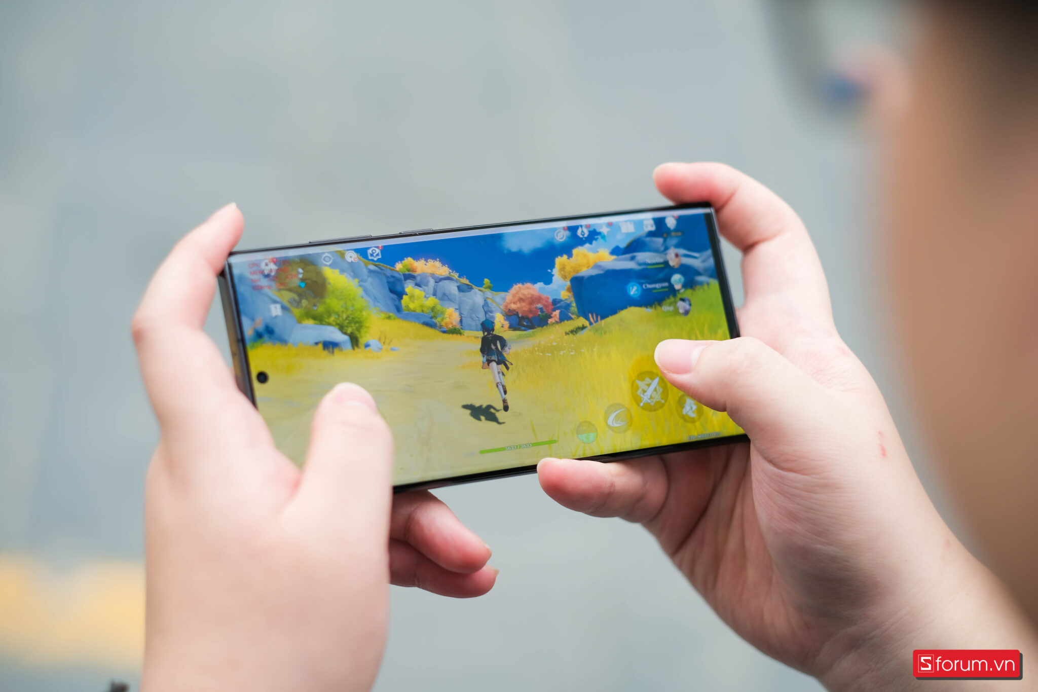 Sức Mạnh Tuyệt Đối Của Chiếc Điện Thoại Samsung Galaxy S22 Ultra - 2