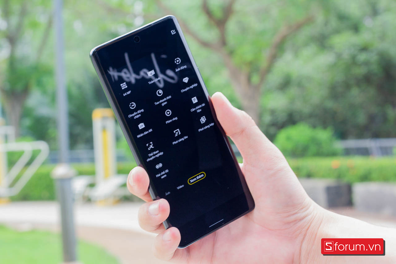 vivo V25 Pro