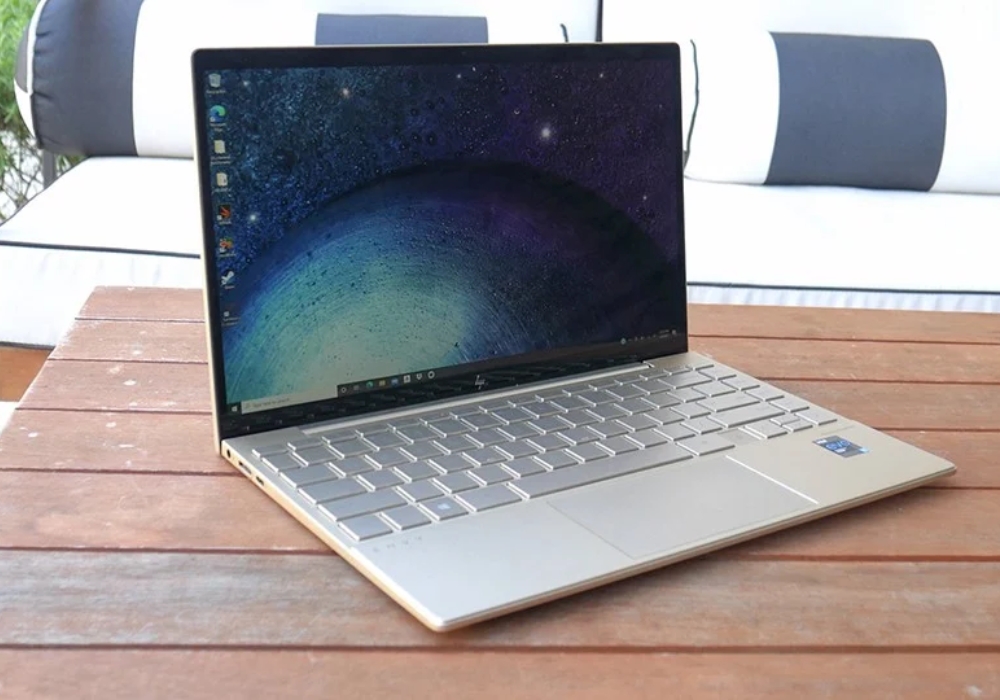Laptop cho sinh viên Marketing HP Envy 13-BA1537TU 4U6P0PA