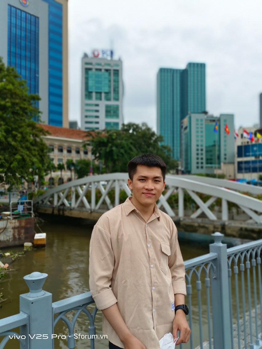 vivo V25 Pro