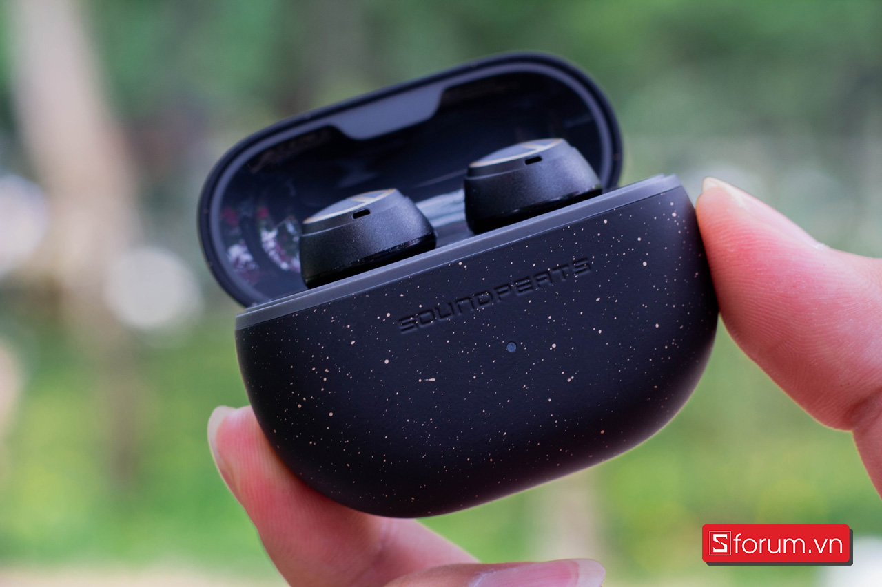 Trên tay SoundPEATS Mini Pro HS: Nhỏ gọn nhưng bass cực căng, có luôn ...