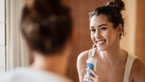 Máy tăm nước sạc không vào điện – Làm sao để khắc phục tình trạng pin bị chai, bị hư?
