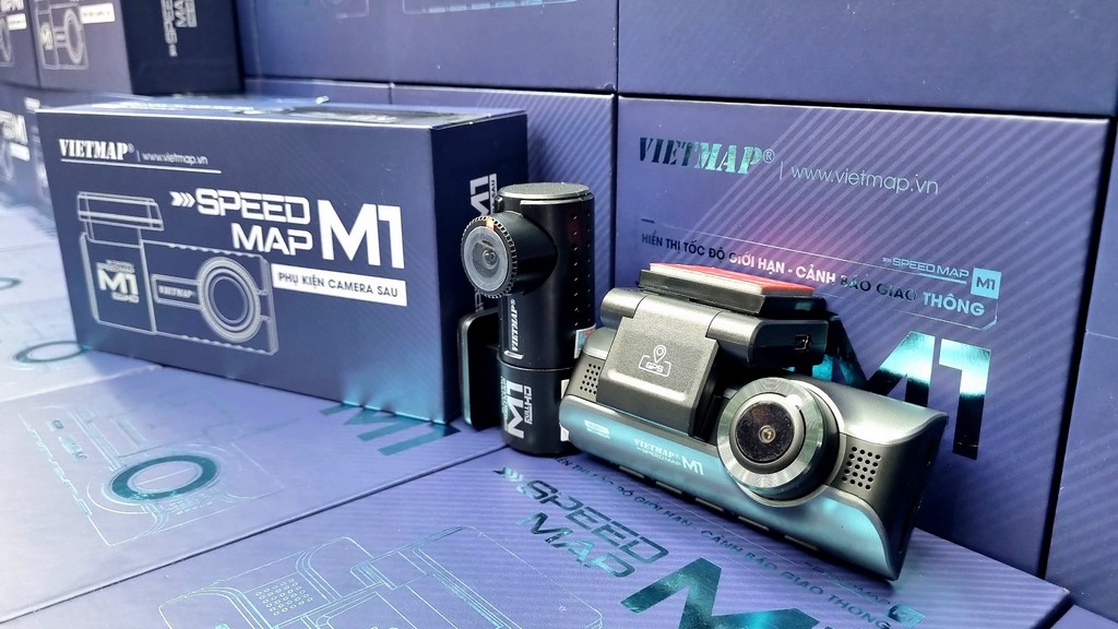 Camera sau Vietmap M1