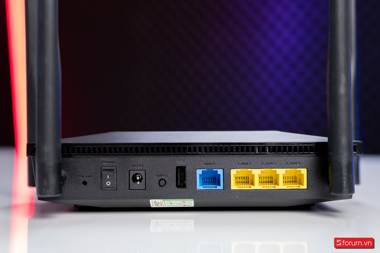 Trên tay router AX1800 ASUS RT-AX53U: Mang WiFi 6, 2 băng tần cùng ...