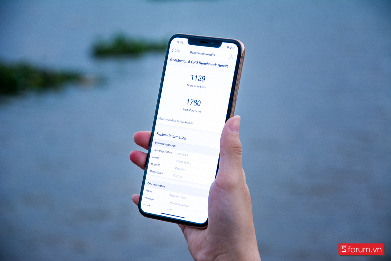 iPhone Xs Max