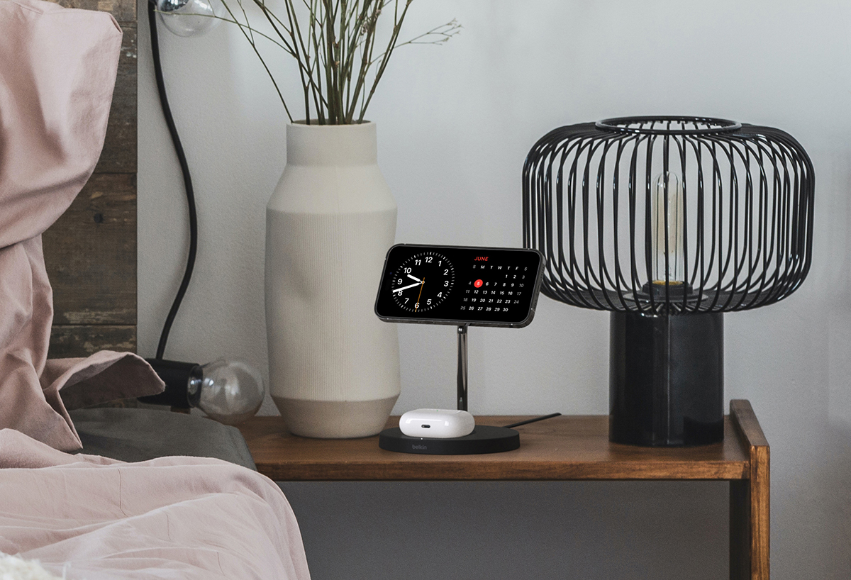 Giới thiệu Đế sạc MagSafe Belkin: Cùng tính năng StandBy hấp dẫn trên iOS 17 - Sự lựa chọn tuyệt vời cho bạn