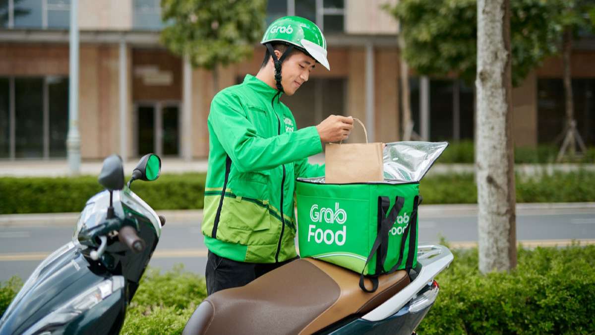 Cách đặt món ăn với Grab Giao tận nhà nhanh chóng và tiết kiệm hơn Cách đặt món ăn với Grab Giao tận nhà nhanh chóng và tiết kiệm hơn
