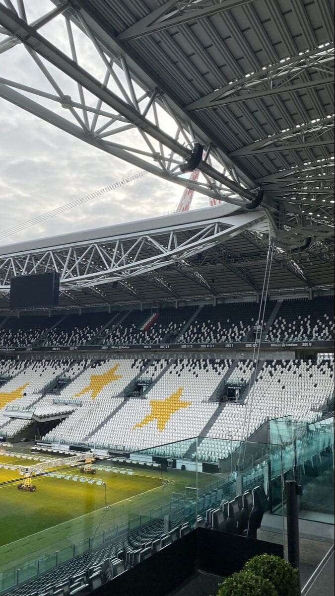 Top 100+ hình nền bóng đá chất lượng cao cho điện thoại và máy tính