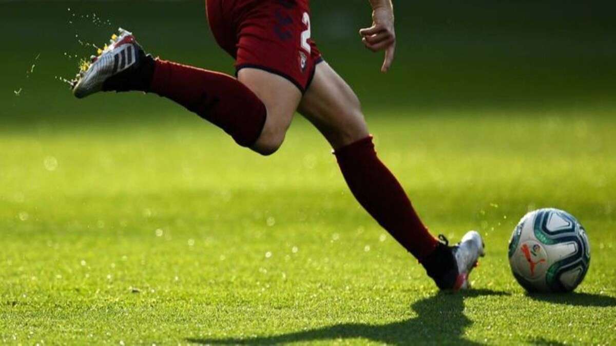 Top 100+ hình nền bóng đá chất lượng cao cho điện thoại và máy tính