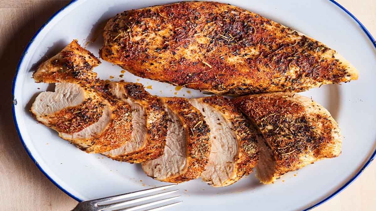 Khám phá cách làm ức gà nướng nồi chiên không dầu siêu hấp dẫn và thơm ngon hơn bao giờ hết!