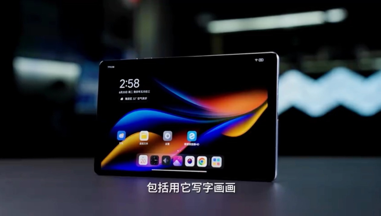 Lenovo Legion Y700 lộ video trên tay Thiết kế mới, 2 cổng USBC, màn