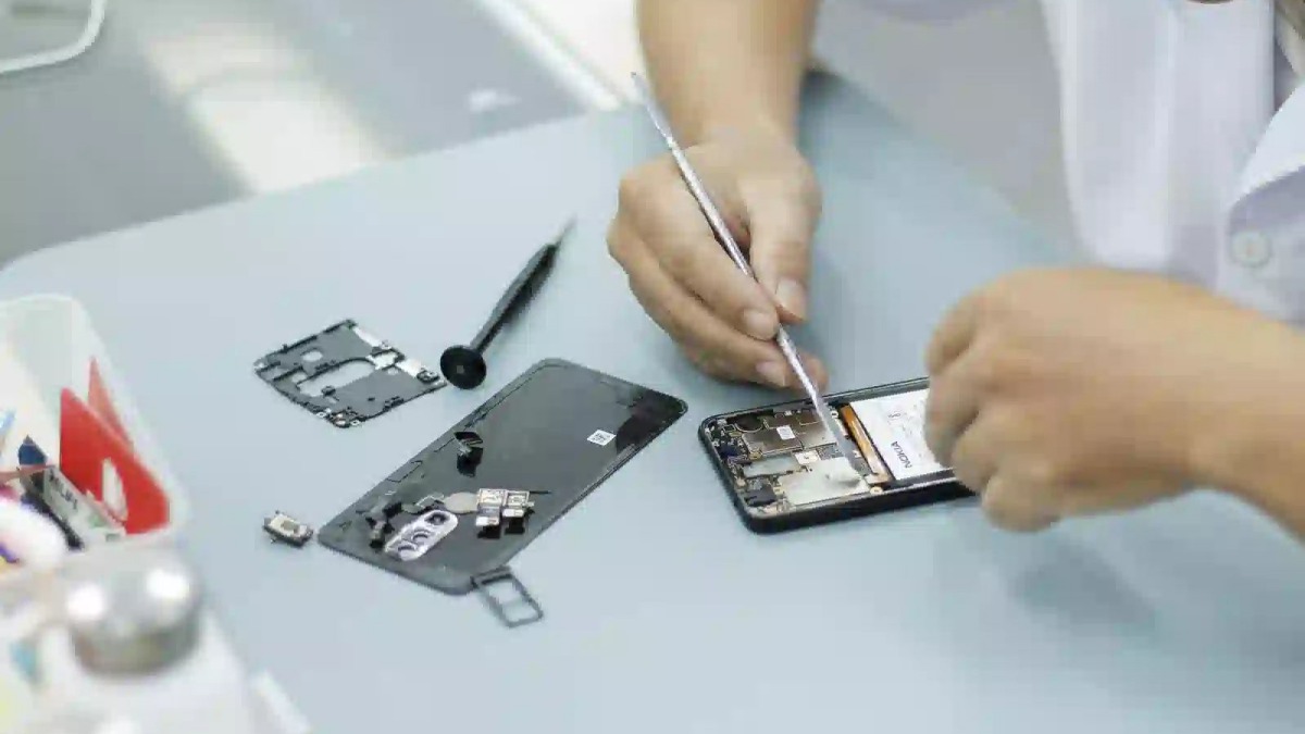 10 Cách khắc phục lỗi điện thoại không nhận sạc hiệu quả chưa từng được biết đến