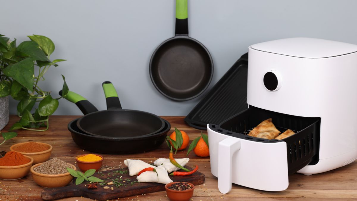 Nấu đồ ăn bằng nồi chiên không dầu: Sự thật về ảnh hưởng đến sức khỏe con người
