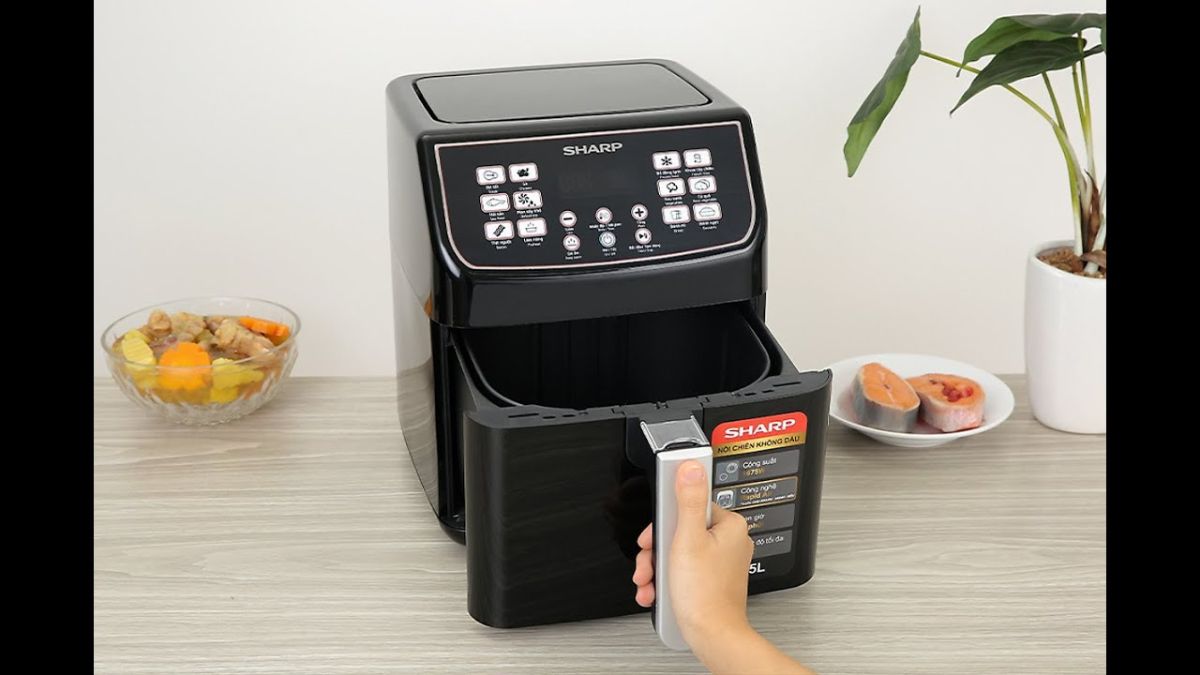 Bí quyết tận hưởng món ăn ngon, bổ dưỡng với nồi chiên không dầu Sharp