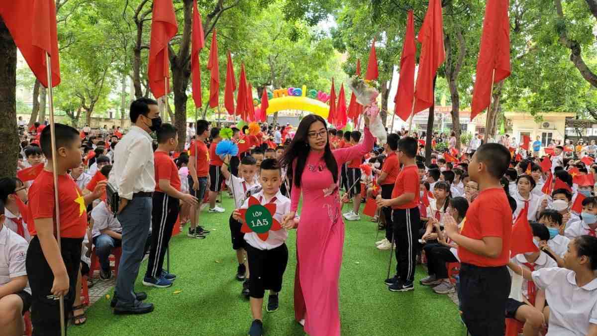 Ngày khai giảng năm học mới: Bí mật đằng sau lễ khai mạc giáo dục!